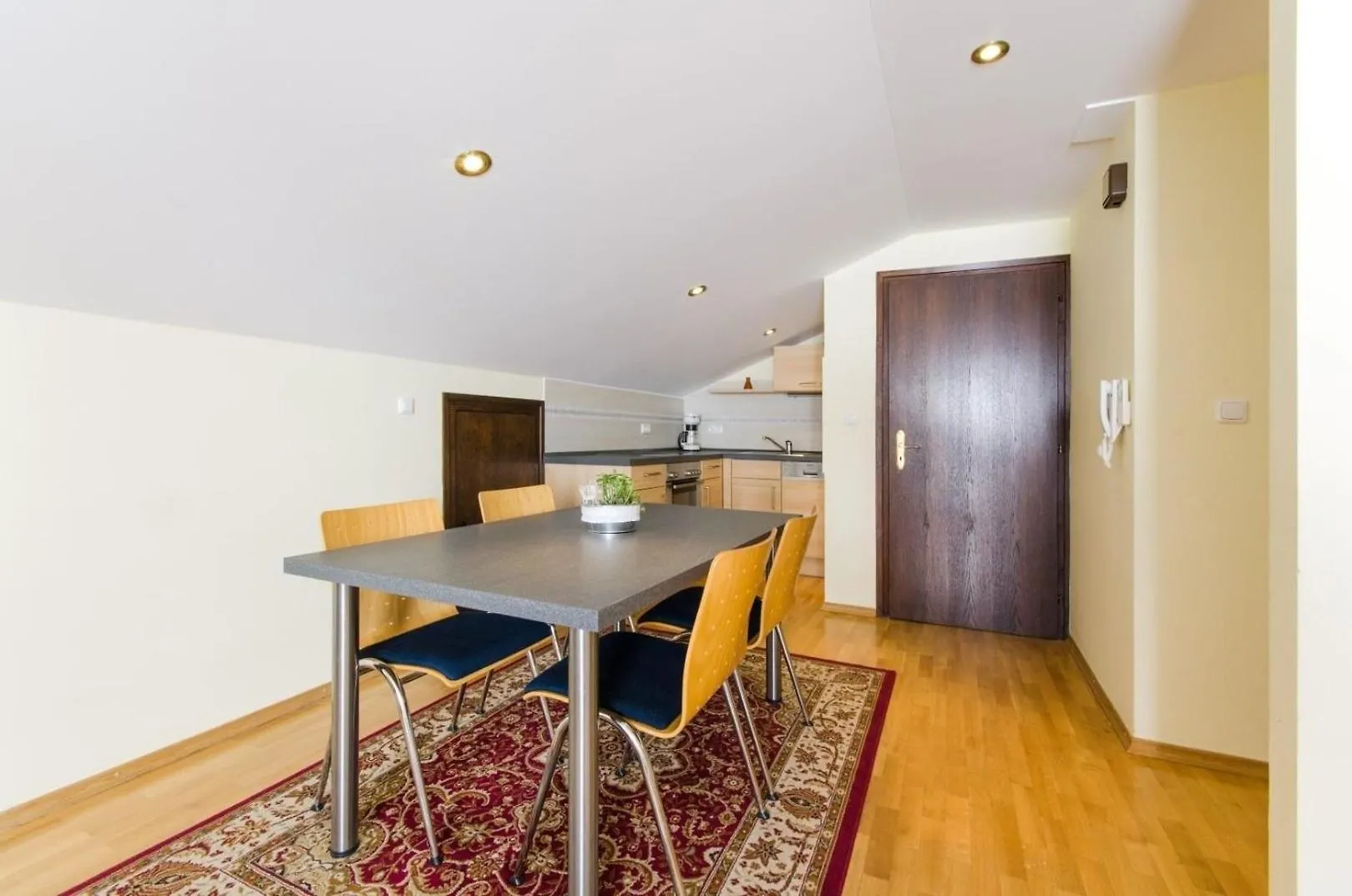 Ferienwohnung Fuer 4 Personen Ca 70 Qm In Crikvenica, Kvarner Bucht Crikvenica Und Umgebung Apartment